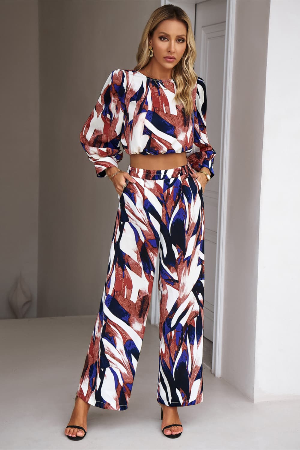 Womens Printed Cropped Top and Pants Set