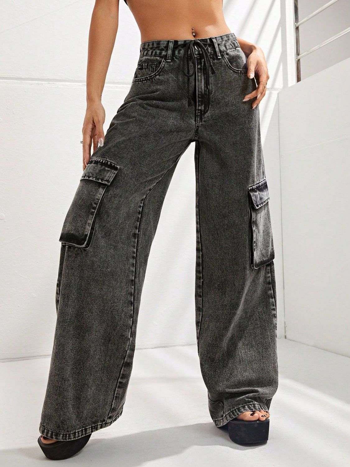 Black Wide Leg Jeans with Pockets