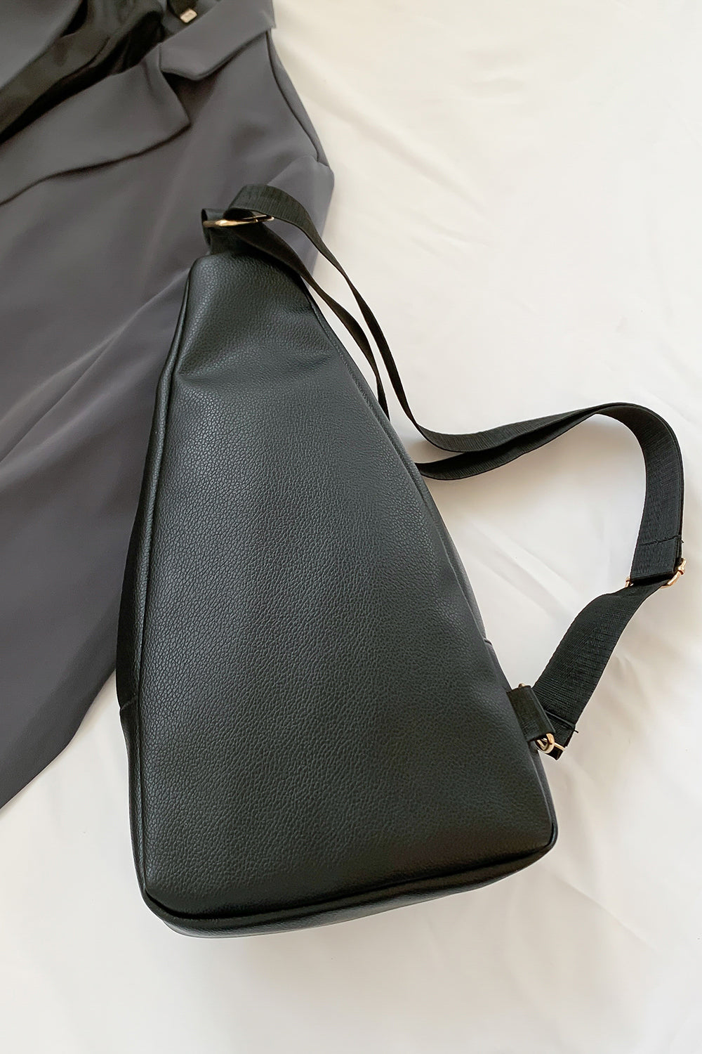 The Evelyn Leather Sling Bag