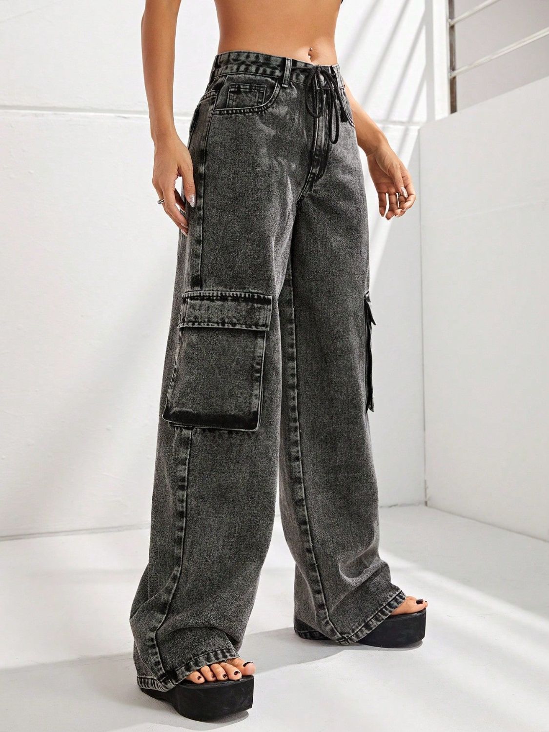 Black Wide Leg Jeans with Pockets